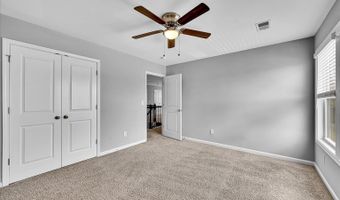 845 Deepwood Ct, Boiling Springs, SC 29316