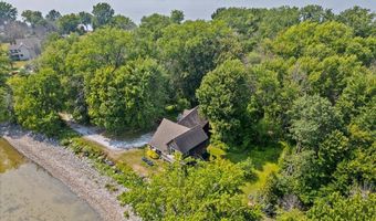 1299 Windmill Pt, Alburgh, VT 05440