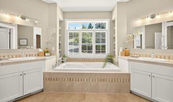 161 Sunnyview Dr, Ashland, OR 97520