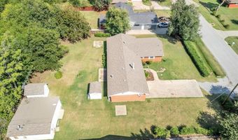 5915 NW 30th St, Bethany, OK 73008