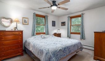 81 Shippee Rd, East Greenwich, RI 02818