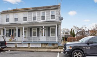 108 W 2ND St, Alburtis, PA 18011