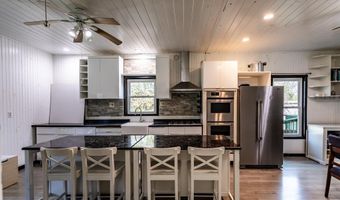 408 HAWKS NEST Dr, Baker, WV 26801