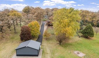 74500 240th St, Albert Lea, MN 56007
