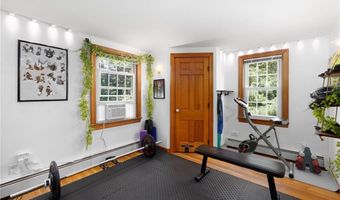 2 Haywood Rd, Coventry, RI 02816
