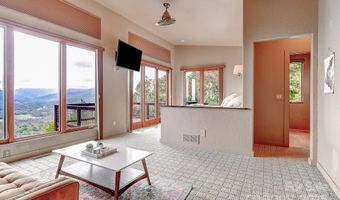 128 Leisure Mountain Rd, Asheville, NC 28804