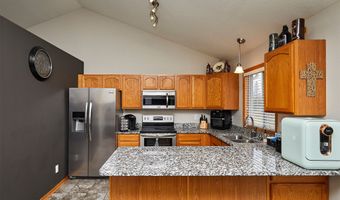 3013 SW Townpark Dr, Ankeny, IA 50023
