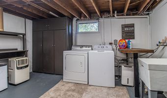 3005 Oakwood St, Ann Arbor, MI 48104