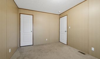 89 Poplar Dr, Beech Grove, TN 37018