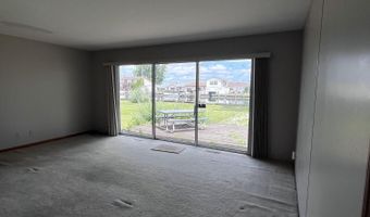 6336 Marina Dr, Algonac, MI 48001