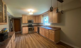 456 Sunset View Dr, Akron, OH 44320