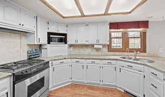 1272 Clubhouse Dr, Broomfield, CO 80020