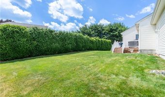 62 Scituate Farms Dr, Cranston, RI 02921