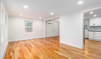 27 Long Meadow Ln, Bethel, CT 06801