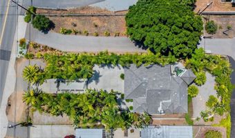 210 N Stage Coach Ln, Fallbrook, CA 92028