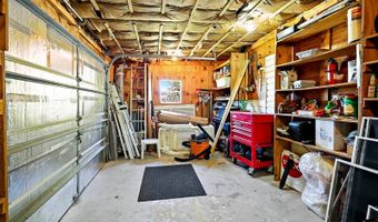 1201 Chipewa Dr, Barefoot Bay, FL 32976