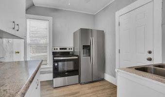 252 W Main St, Addison, MI 49220