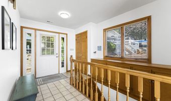 2405 W Sycamore Beach Rd, Angola, IN 46703
