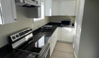 510 S FILLMORE St 1, Arlington, VA 22204