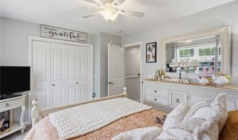 100 Woodlawn Ave 3, North Providence, RI 02904