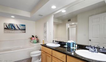 2046 Beach Blvd C114, Biloxi, MS 39531