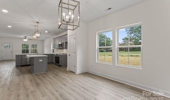 751 Mockingbird Rd 1, Albemarle, NC 28001