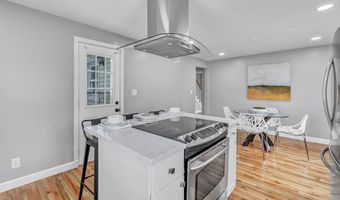 84 Oxford St, Bridgeport, CT 06606