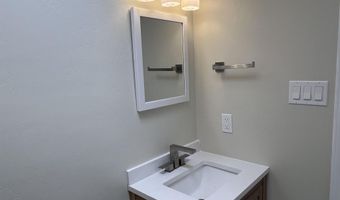 718 Fahey St, Bayard, NM 88023