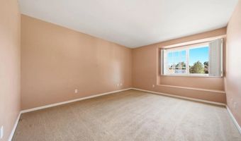425 Loma Larga, Solana Beach, CA 92075