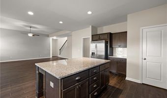 802 W RICHLAND Cir, Auburn, AL 36832