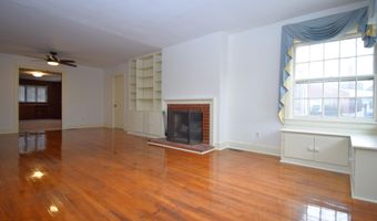 482 Snow Hill St, Ayden, NC 28513