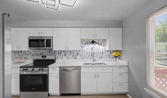 958 EDMUND St, Aberdeen, MD 21001