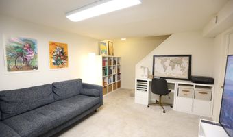 5862 MONTICELLO Rd, Alexandria, VA 22303