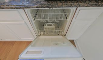 128 N Rhode Island Ave, Atlantic City, NJ 08401