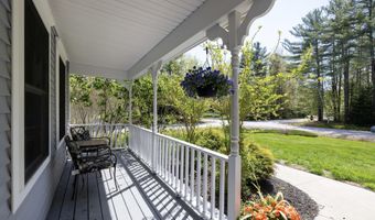 2 Deer Run Cir, Arundel, ME 04046