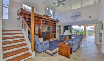 6107 MARBELLA Blvd, Apollo Beach, FL 33572