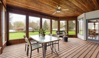 805 27th St SW, Austin, MN 55912