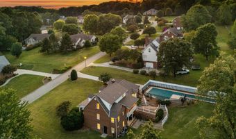 3046 Hawthorne St, Athens, TN 37303