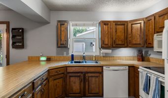 413 NE 7th St, Ankeny, IA 50021