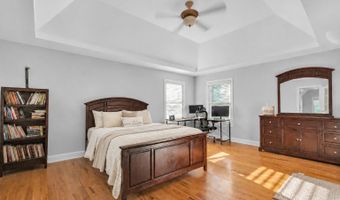 270 E Armitage Ave, Addison, IL 60101