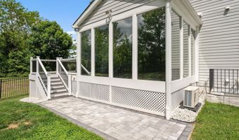 821 BENTGRASS Dr, Aberdeen, MD 21001
