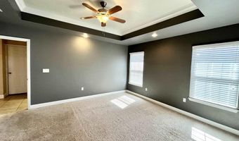 512 Almond Tree Ln, Clovis, NM 88101