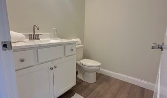 8 A The Crossings At Village Center Dr, Barrington, NH 03825