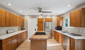 5480 Blue Heron Dr, Alma, MI 48801