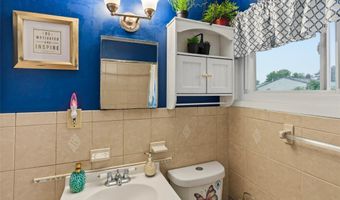 3414 Great Neck Rd, Amityville, NY 11701