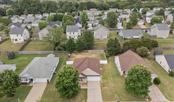 638 Branch View Dr, Boiling Springs, SC 29316