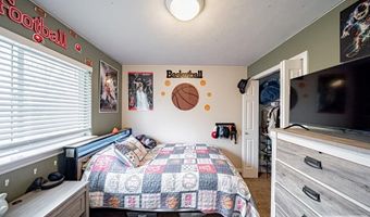 1862 Eagle Pointe Dr, Ammon, ID 83406