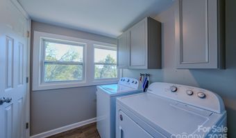 22 Mulberry St, Asheville, NC 28804