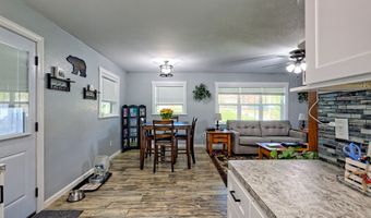 60 Tarrent St, Andrews, NC 28901