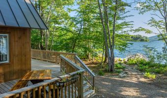 116 Big Barndoor Is, Alton, NH 03810